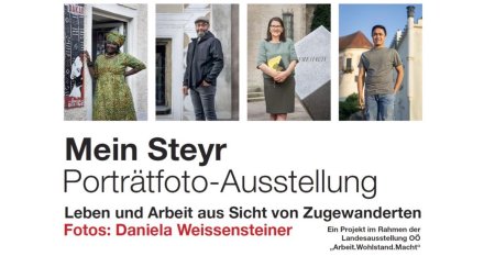 Führung durch die Porträtfoto-Ausstellung Mein Steyr. Leben und Arbeit aus Sicht von Zugewanderten