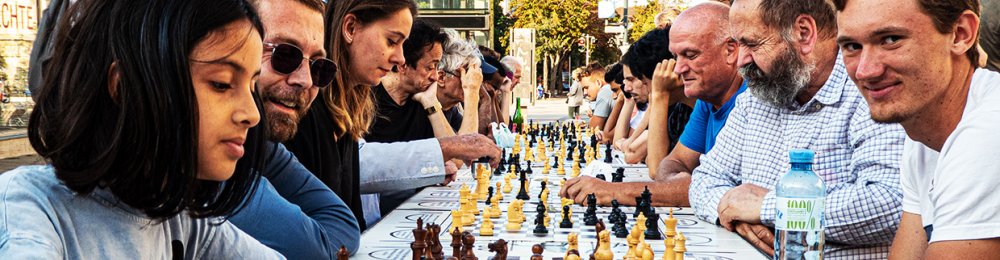 Platz da, Schach Jour Fixe!