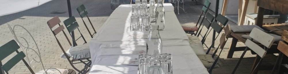 Begegnung bewegt - Zusammenkommen mit Musik, Lesung und gemeinsamen Essen an der langen Tafel