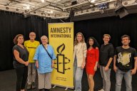 Das Netzwerk Flucht und Migration von Amnesty Austria lud zu einem Gespräch mit Migrationsforscherin Judith Kohlenberger und der Journalistin Nina Horaczek ein. Eröffnet wurde der Abend von Amnesty-Geschäftsführerin Shoura Zehetner-Hashemi.